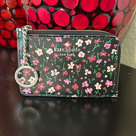 kate spade Handbags - ❤️❤️ Kate Spade NWOT Schuyler Floral Key Ring Card Holder
